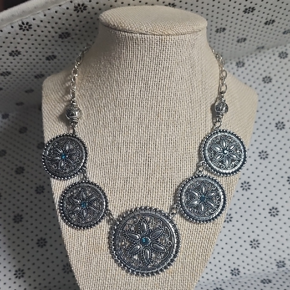 Elegant Silver and Blue Necklace